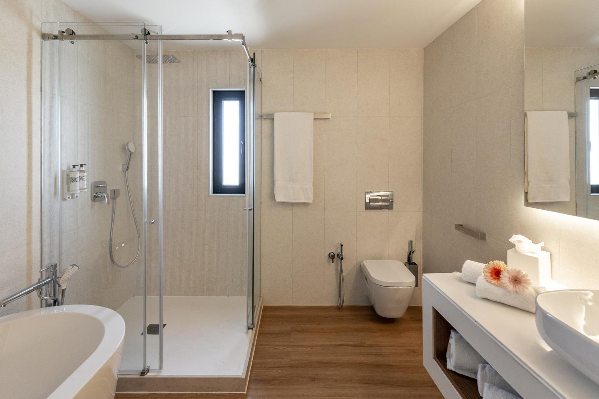 Hotel Regency Salgados & 4*